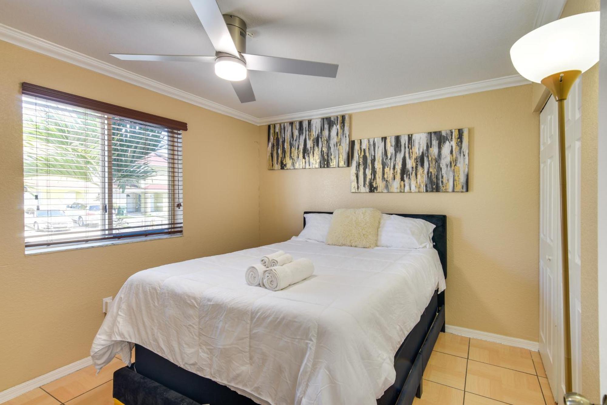 Opa-Locka Townhome, 15 Mi To Miami Beach! Exteriör bild