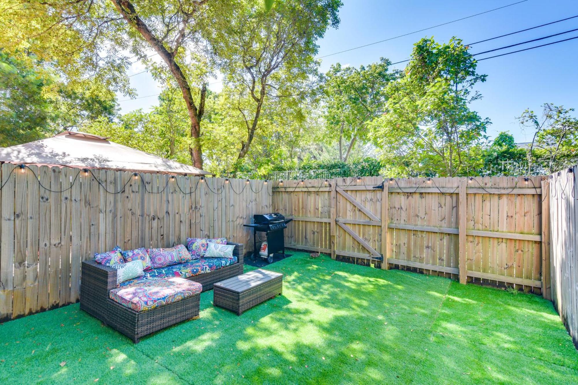 Opa-Locka Townhome, 15 Mi To Miami Beach! Exteriör bild